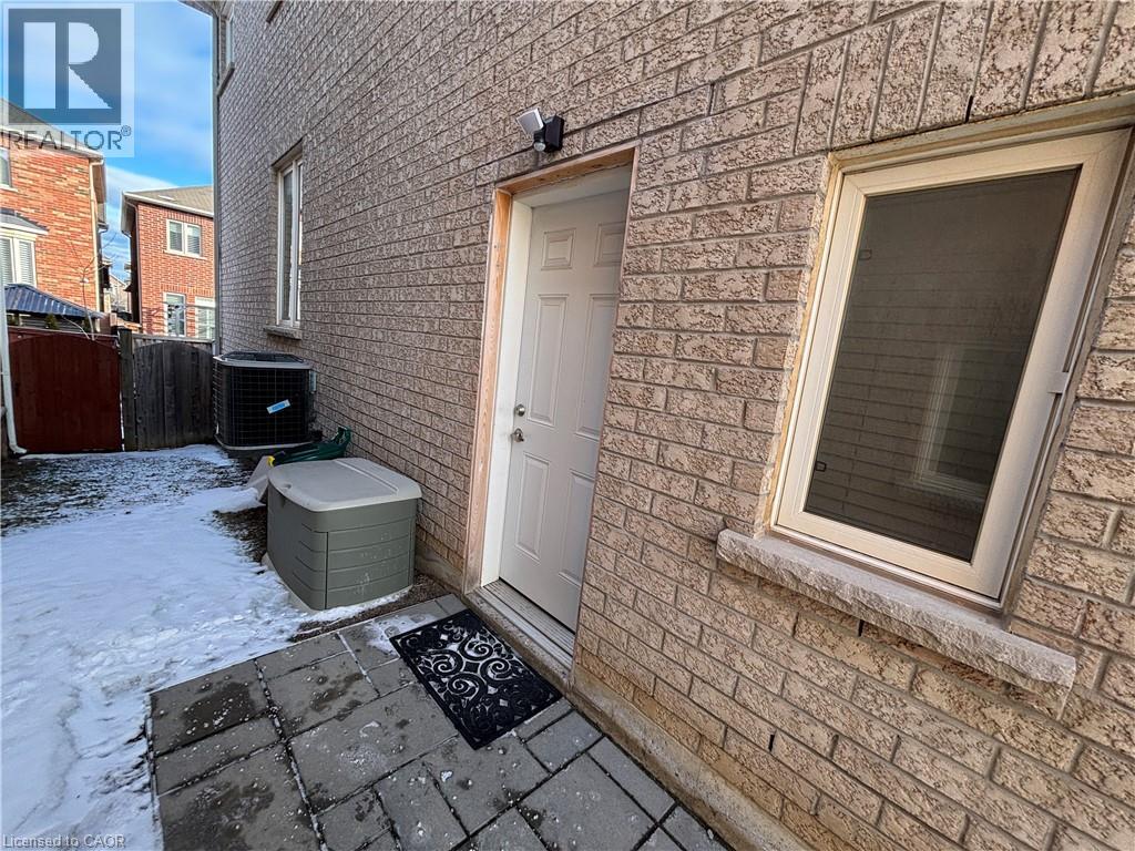 4640 DOUG WRIGHT Drive Unit# BSMNT, Burlington, Ontario, L7M0L7 — Photo 3