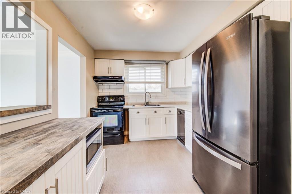 114 DALEGROVE Drive, Kitchener, Ontario, N2M2G5 — Photo 16