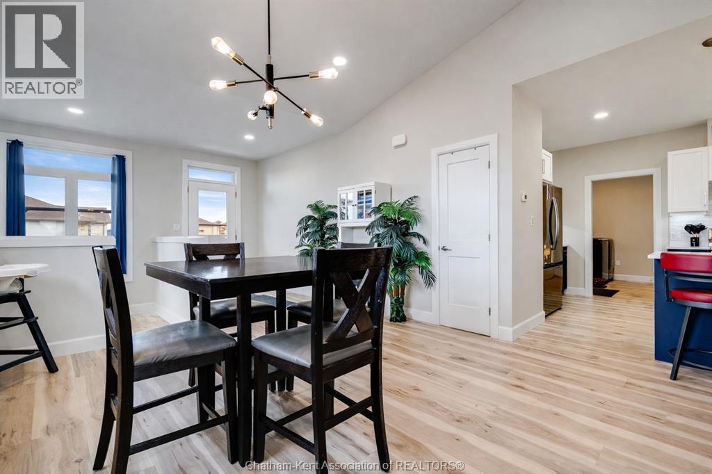 304 Horizon LANE, Chatham, Ontario, N7L0G6 — Photo 6