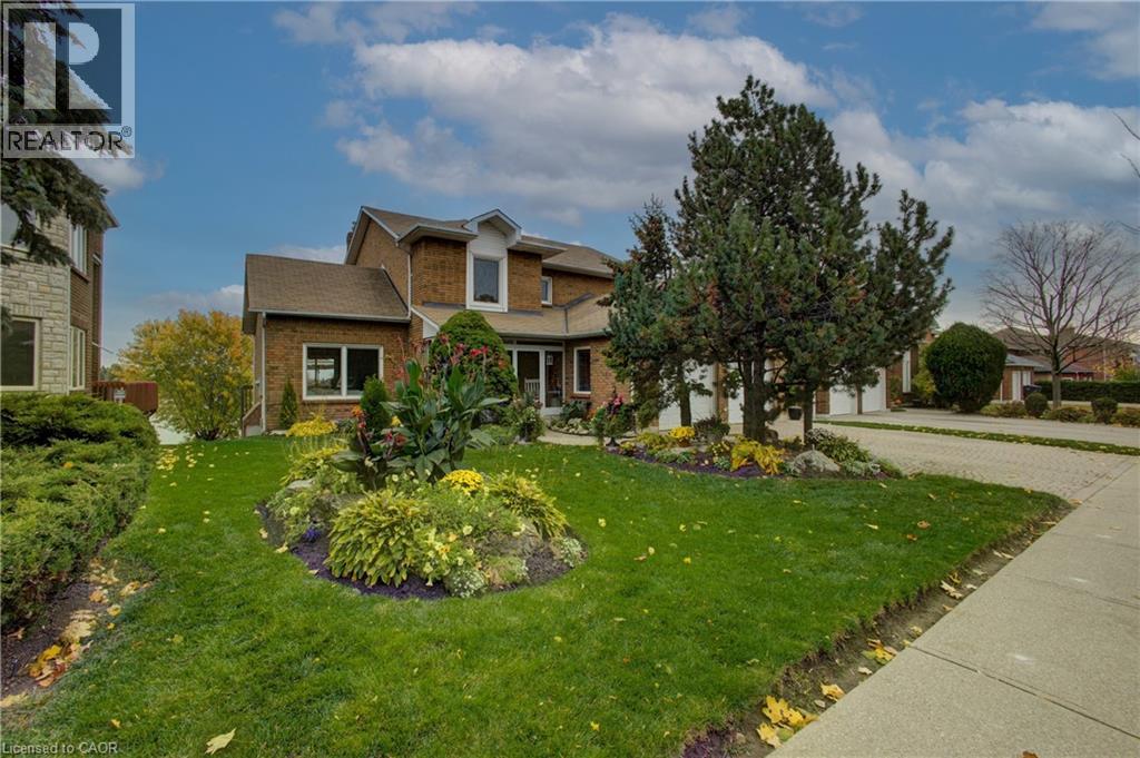 109 PROFESSOR'S LAKE Parkway, Brampton, Ontario, L6S4P8 — Photo 3