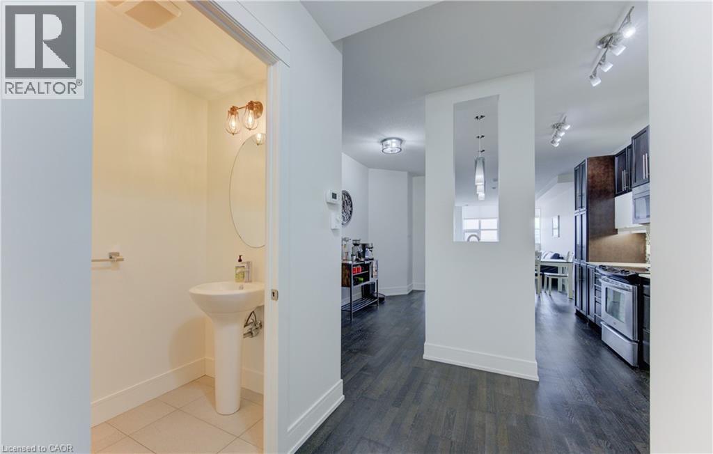 112 BENTON Street Unit# 601, Kitchener, Ontario, N2G3H6 — Photo 15