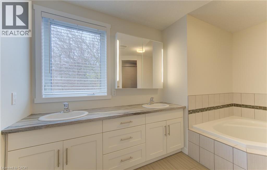 487 EAST Avenue Unit# 2, Kitchener, Ontario, N2H0A8 — Photo 24