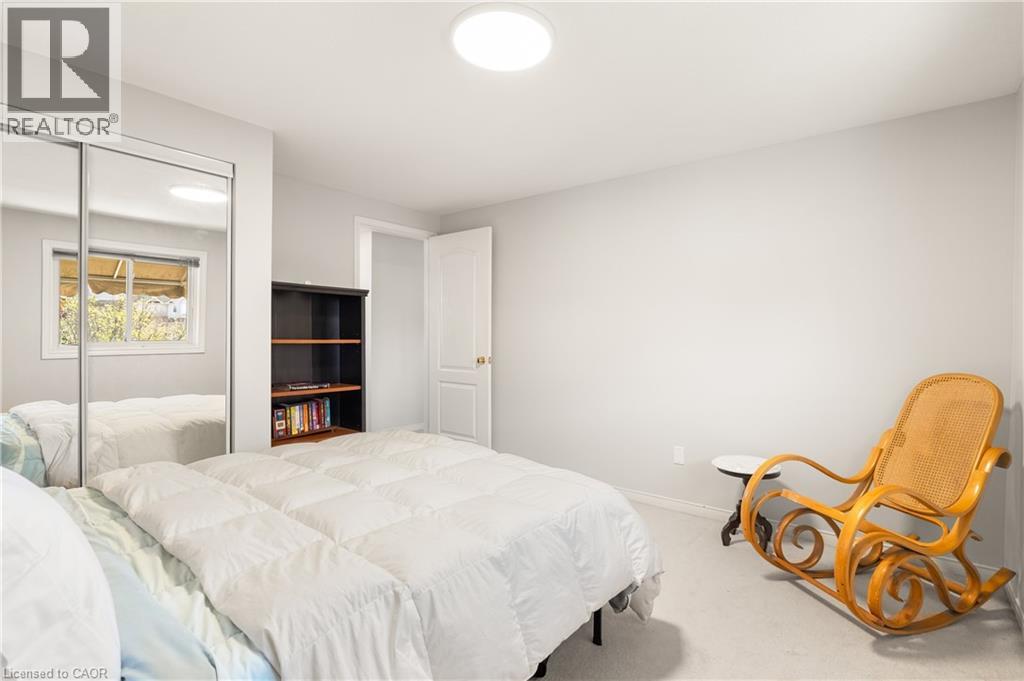 92 SNOWDROP Crescent, Kitchener, Ontario, N2E4G6 — Photo 23