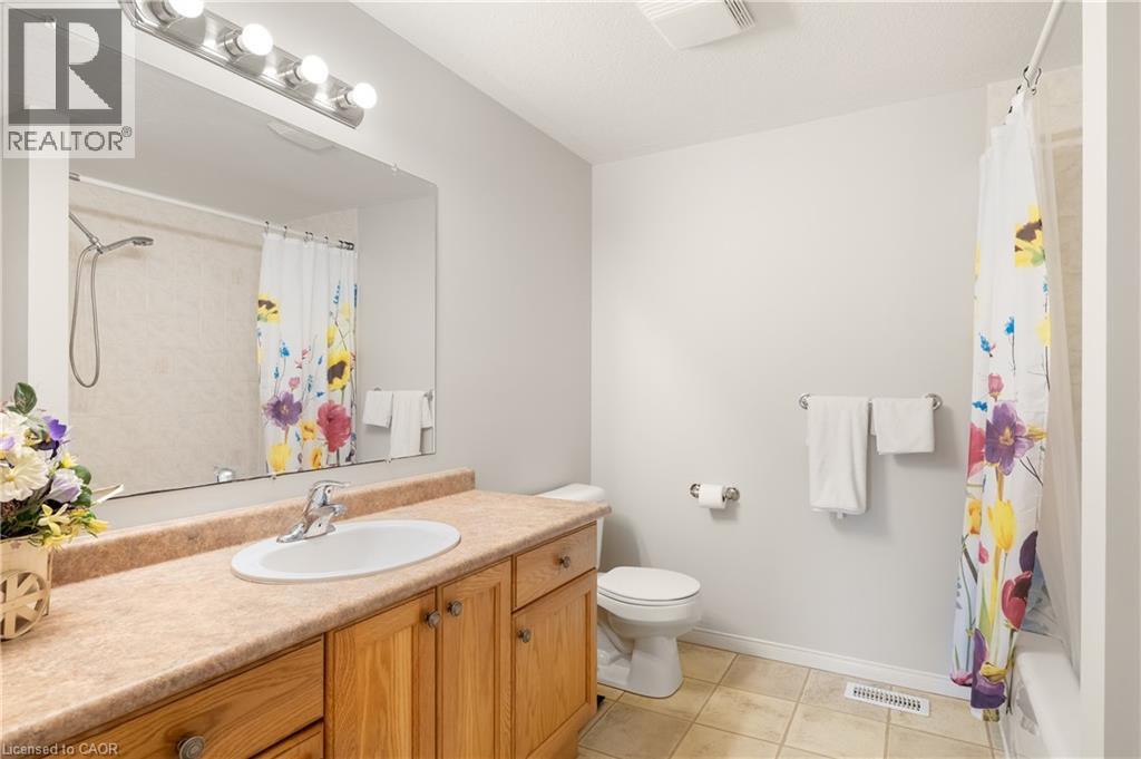92 SNOWDROP Crescent, Kitchener, Ontario, N2E4G6 — Photo 24