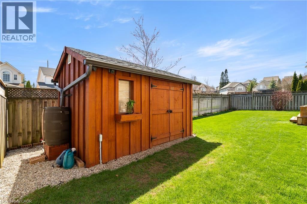 92 SNOWDROP Crescent, Kitchener, Ontario, N2E4G6 — Photo 32