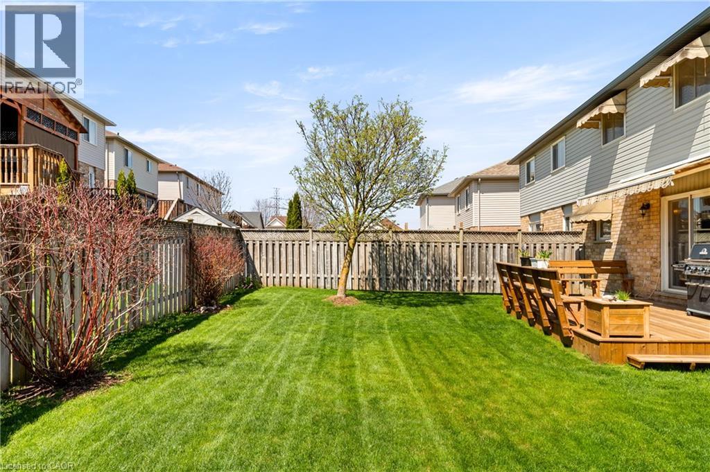 92 SNOWDROP Crescent, Kitchener, Ontario, N2E4G6 — Photo 36