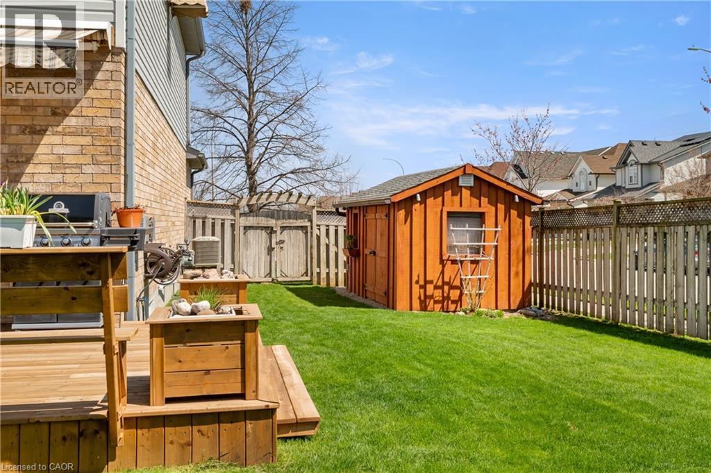 92 SNOWDROP Crescent, Kitchener, Ontario, N2E4G6 — Photo 37
