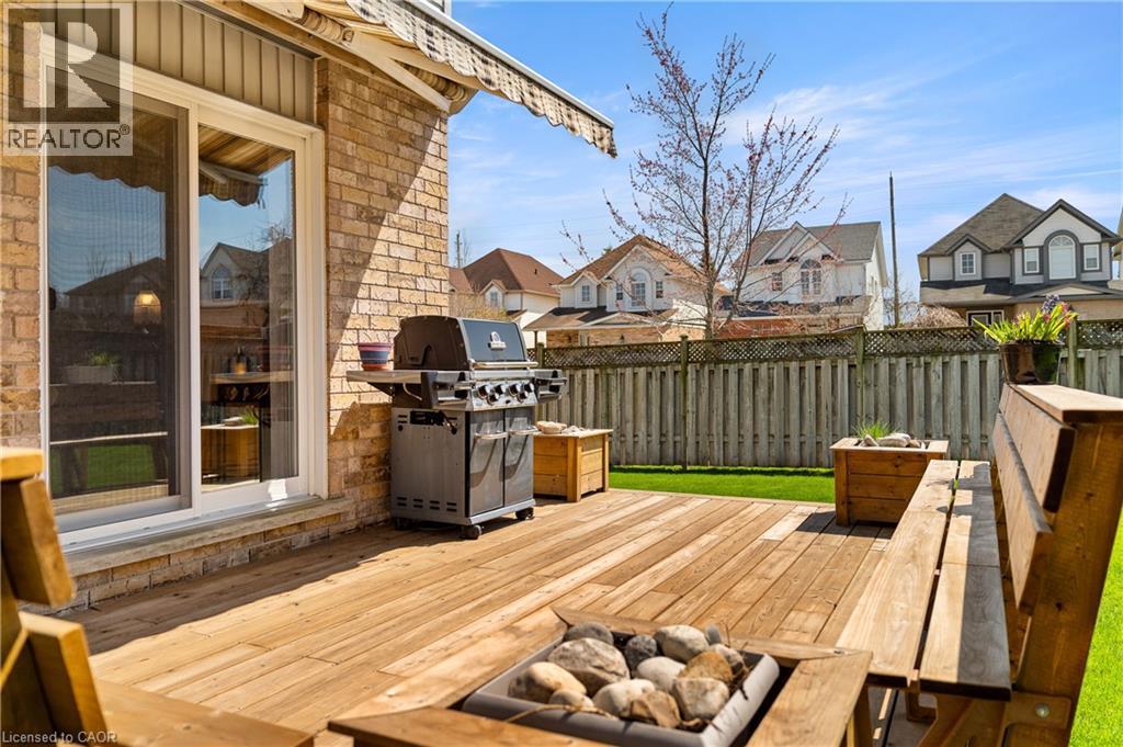 92 SNOWDROP Crescent, Kitchener, Ontario, N2E4G6 — Photo 39