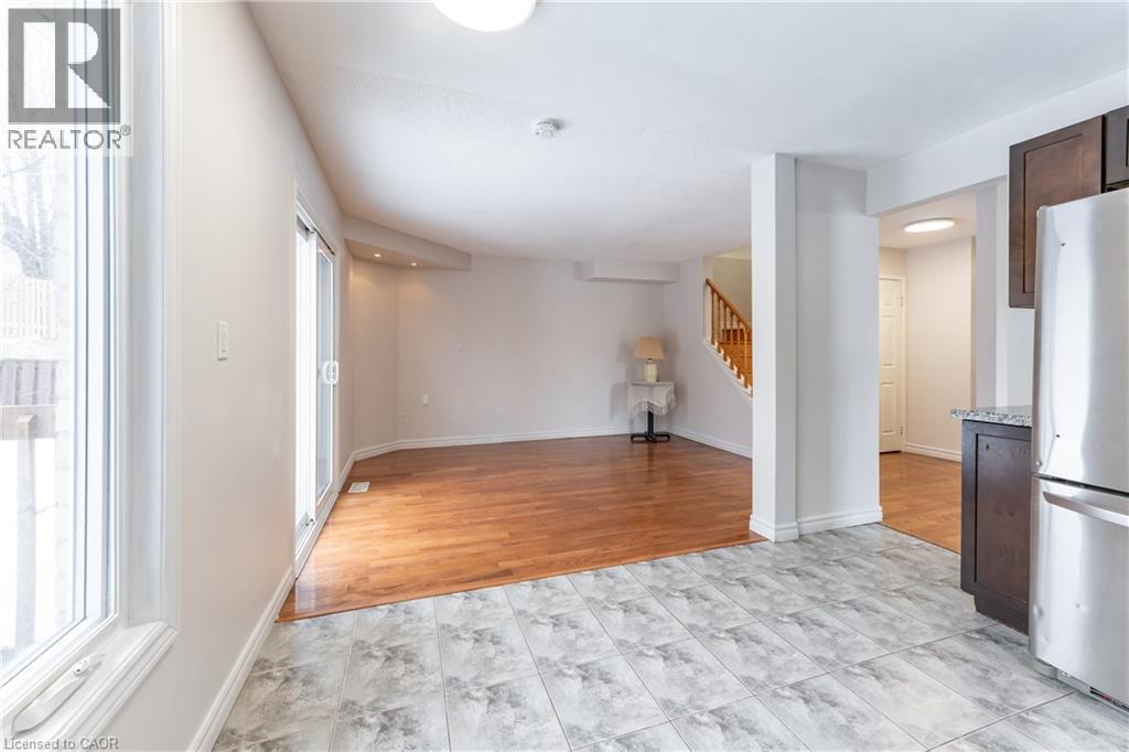 58 NOVOCO Drive, Hamilton, Ontario, L9C7E8 — Photo 13