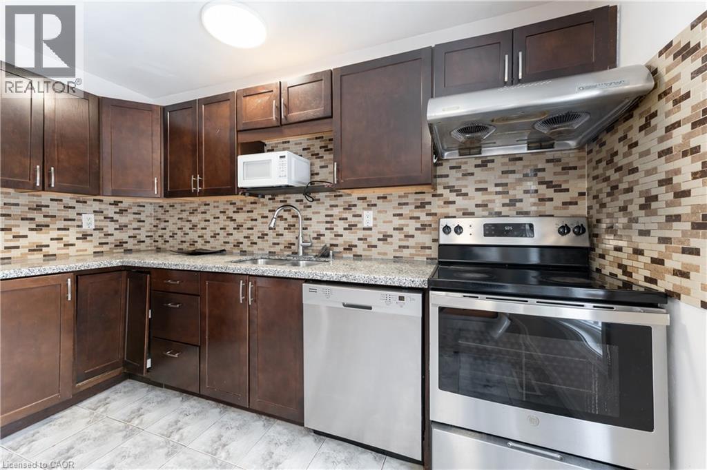 58 NOVOCO Drive, Hamilton, Ontario, L9C7E8 — Photo 16