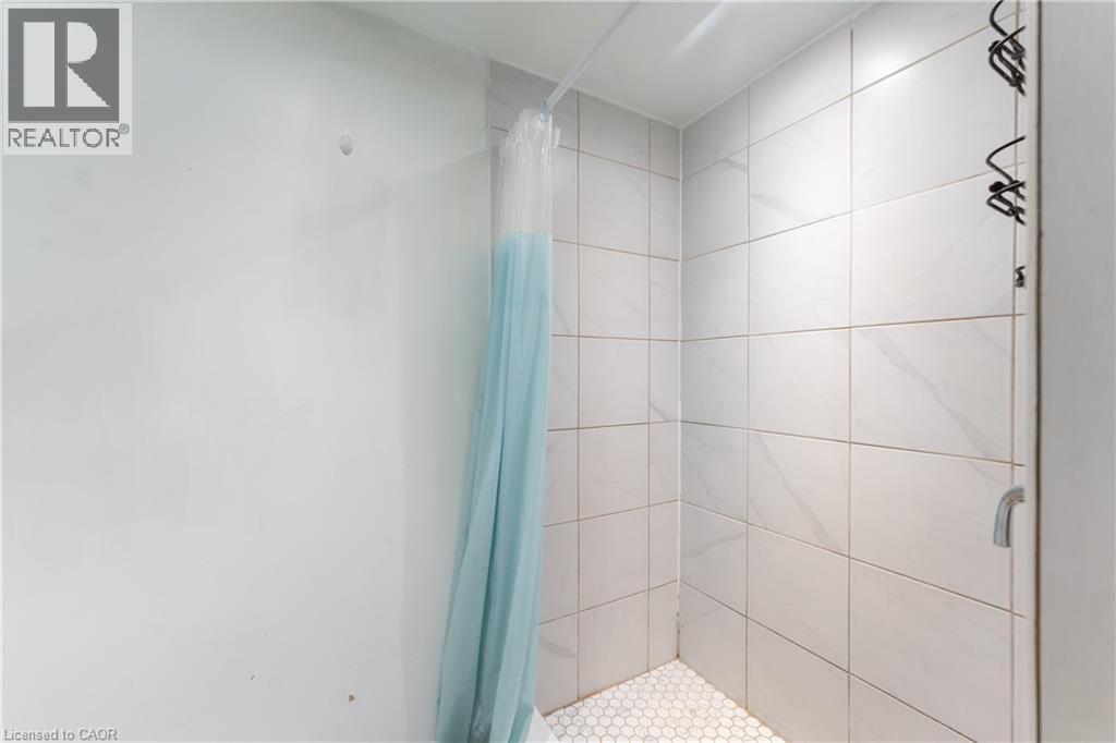 58 NOVOCO Drive, Hamilton, Ontario, L9C7E8 — Photo 18