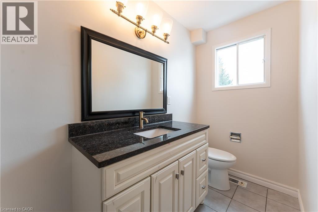 58 NOVOCO Drive, Hamilton, Ontario, L9C7E8 — Photo 27