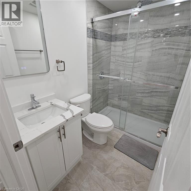 11 KIMBERLY Crescent Unit# LOWER, Kitchener, Ontario, N2E1C8 — Photo 7