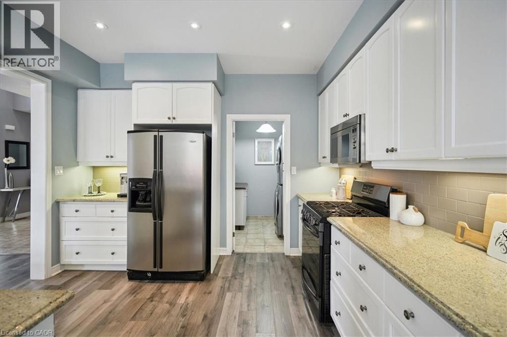 105 OAKHAVEN Place, Ancaster, Ontario, L9K0B6 — Photo 18