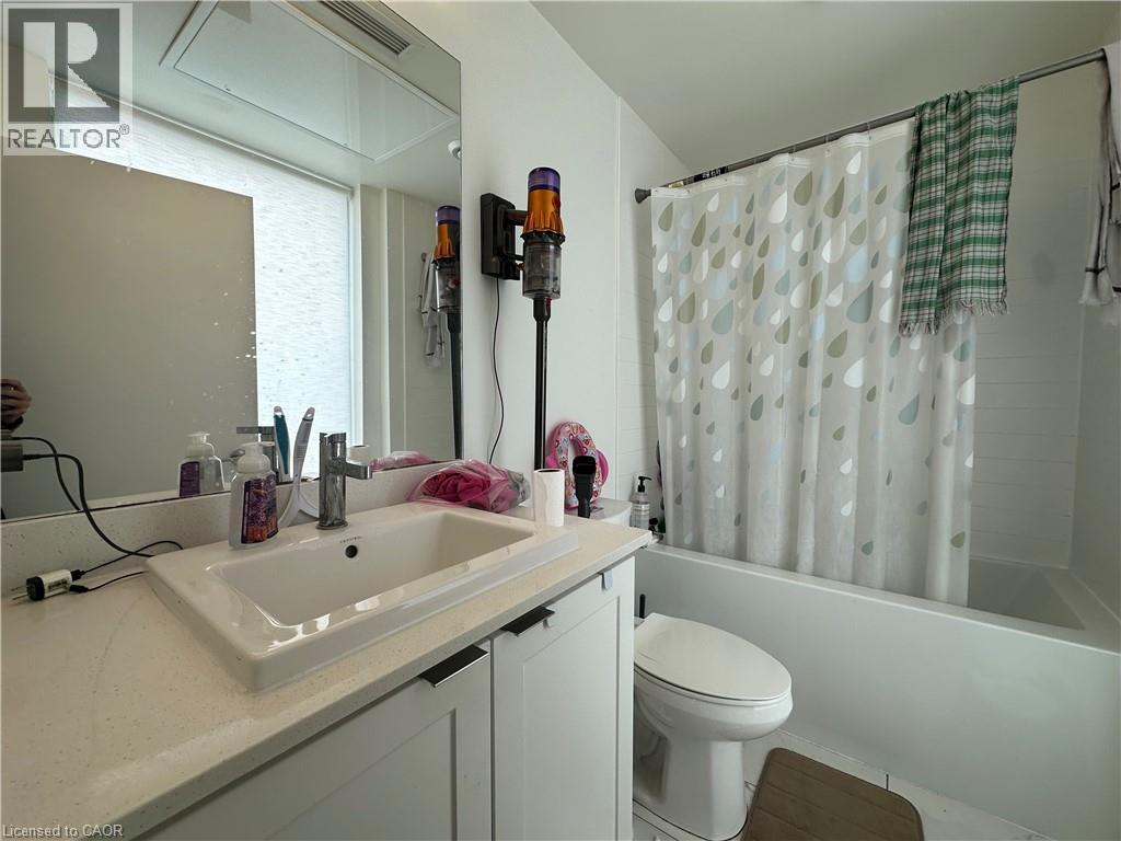 55 DUKE Street W Unit# 803, Kitchener, Ontario, N2H0C9 — Photo 18