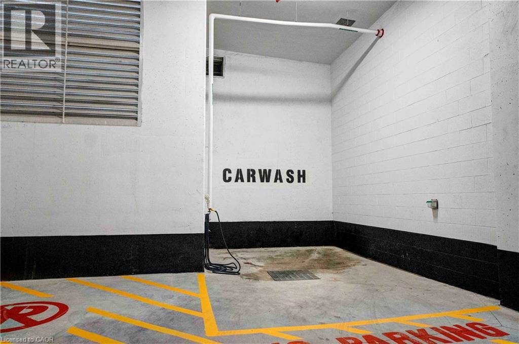 55 DUKE Street W Unit# 803, Kitchener, Ontario, N2H0C9 — Photo 37