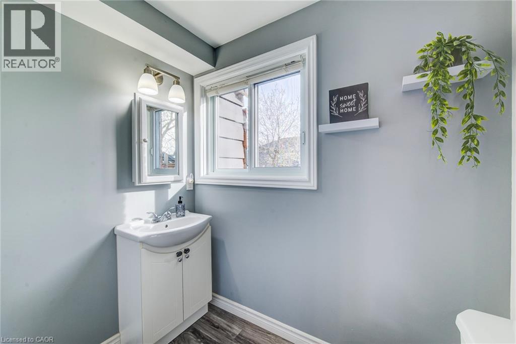 265 THALER Avenue, Kitchener, Ontario, N2A1R7 — Photo 29