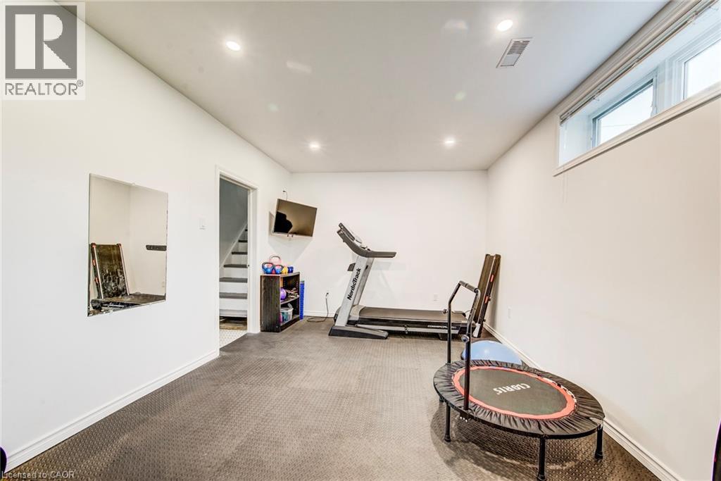 265 THALER Avenue, Kitchener, Ontario, N2A1R7 — Photo 31