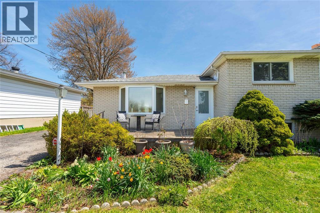 354 BENTINCK STREET, St Clair, Ontario, N0N1G0 — Photo 3