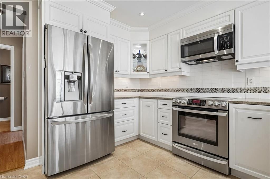 3150 TRAILWOOD Drive, Burlington, Ontario, L7M2Z8 — Photo 12