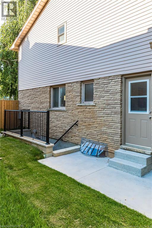 255 YORK Road Unit# LOWER, Dundas, Ontario, L9H1N1 — Photo 22