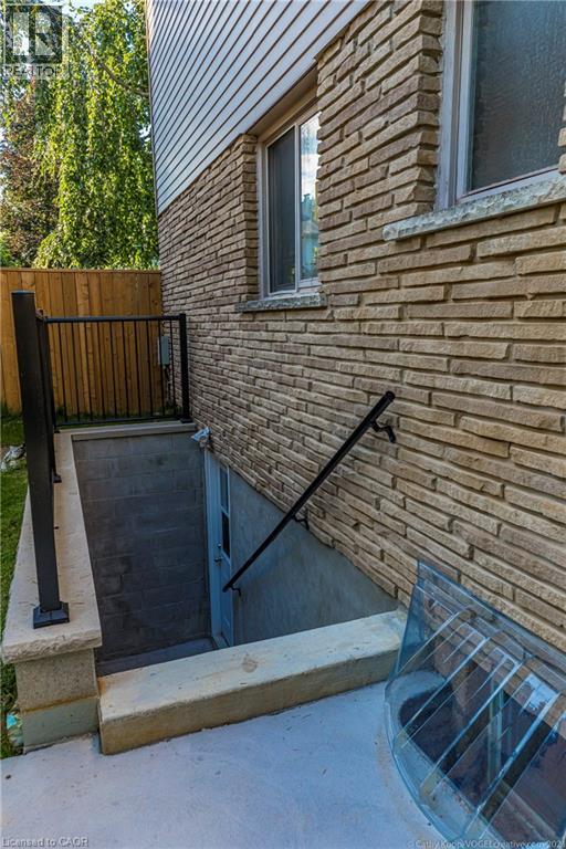 255 YORK Road Unit# LOWER, Dundas, Ontario, L9H1N1 — Photo 23