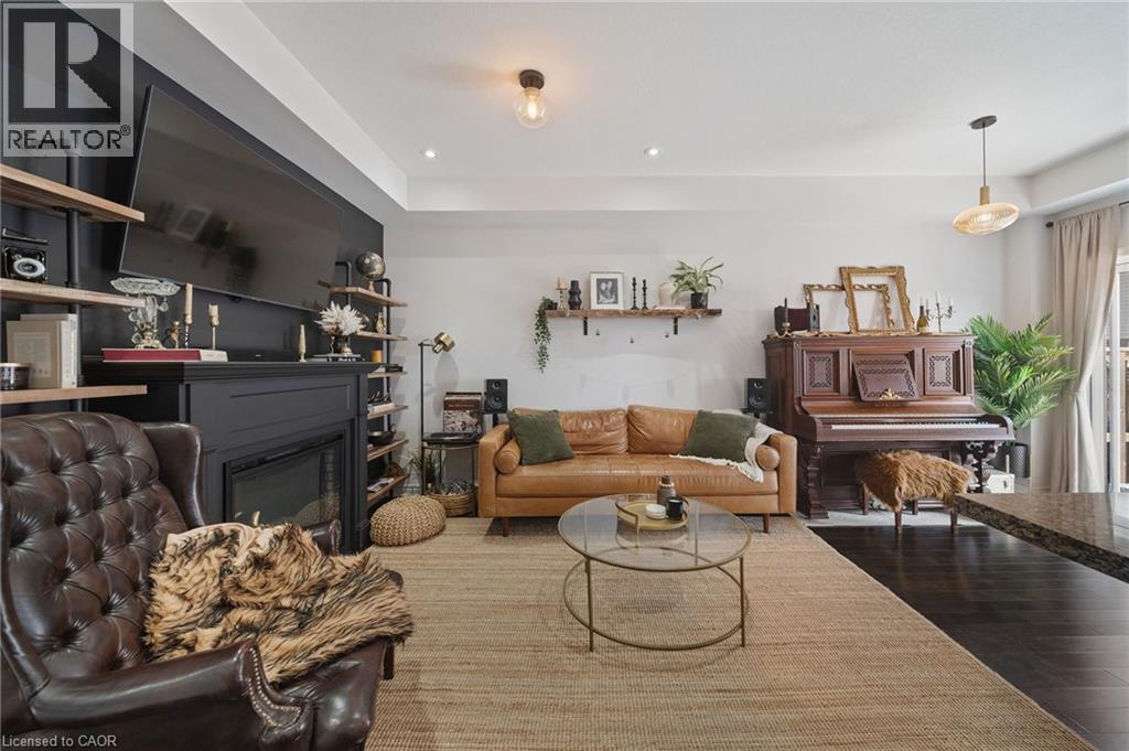 21 MADONNA Drive Unit# 16, Hamilton, Ontario, L9H0H1 — Photo 14