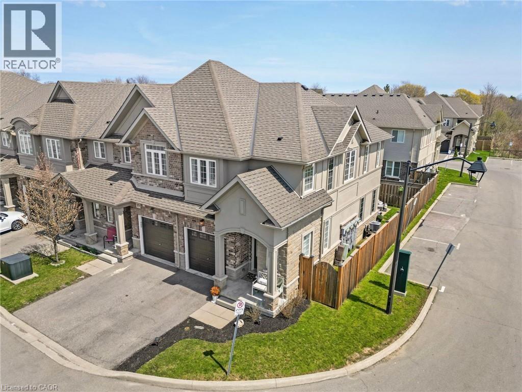 21 MADONNA Drive Unit# 16, Hamilton, Ontario, L9H0H1 — Photo 2