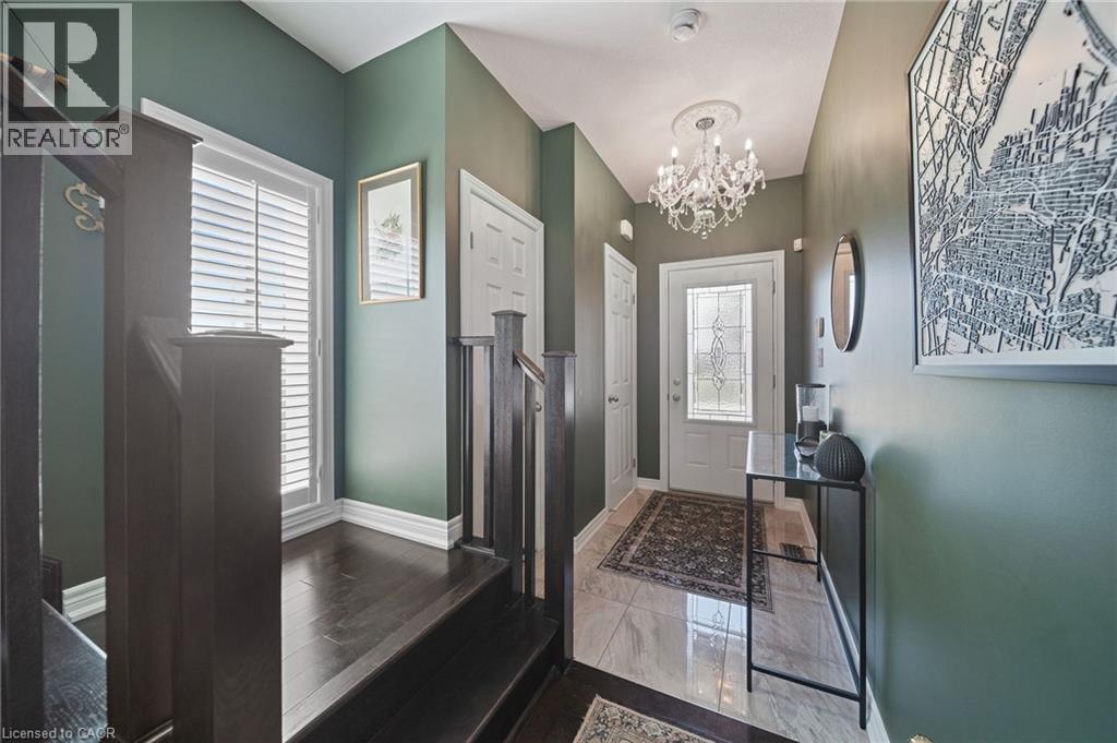 21 MADONNA Drive Unit# 16, Hamilton, Ontario, L9H0H1 — Photo 7