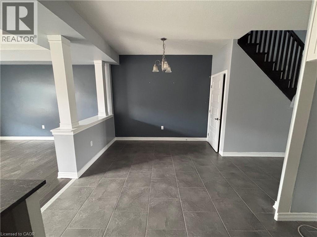 71 FAIRGROUNDS Drive, Binbrook, Ontario, L0R1C0 — Photo 9