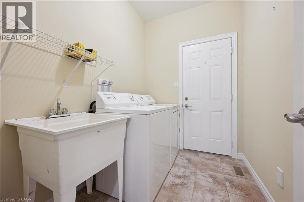 149 DEVONSHIRE Drive, New Hamburg, Ontario, N3A4L7 — Photo 35