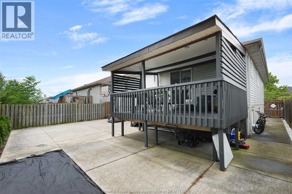 4596 FONTANA AVENUE, Windsor, Ontario, N9G3C8 — Photo 6