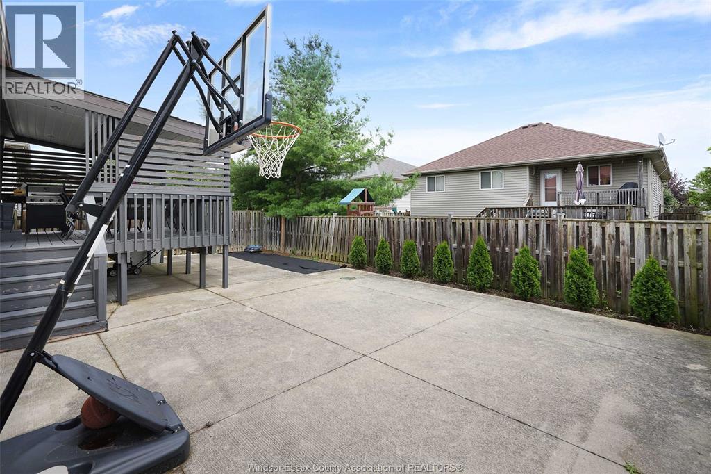 4596 FONTANA AVENUE, Windsor, Ontario, N9G3C8 — Photo 9