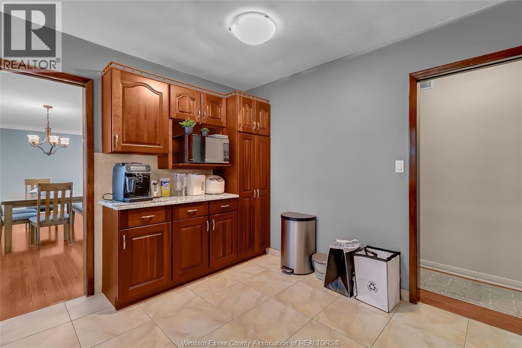 2930 Curry AVENUE, Windsor, Ontario, N9E2Y1 — Photo 10