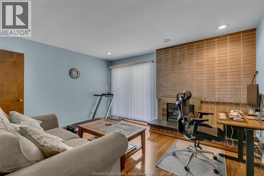 2930 Curry AVENUE, Windsor, Ontario, N9E2Y1 — Photo 11