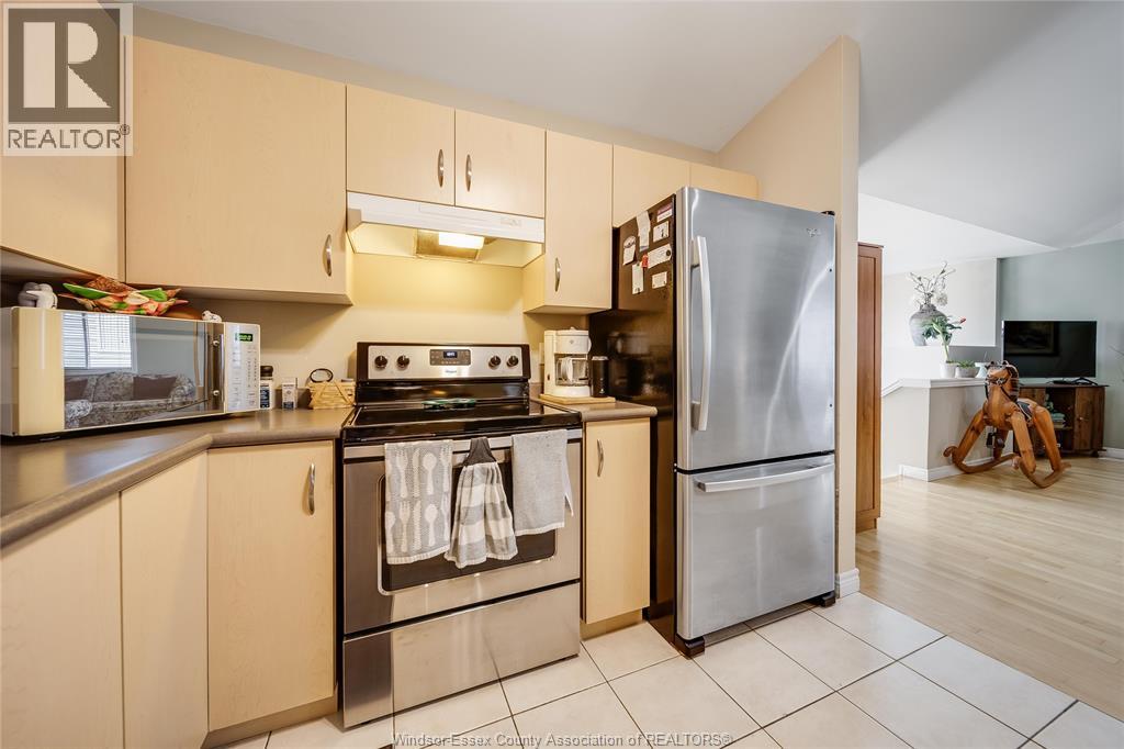 1739 CASTLETON AVENUE, Windsor, Ontario, N8P1P5 — Photo 14