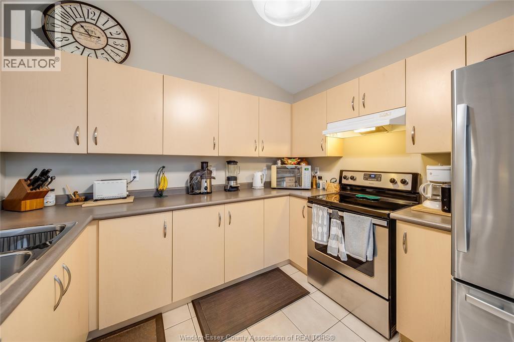 1739 CASTLETON AVENUE, Windsor, Ontario, N8P1P5 — Photo 17