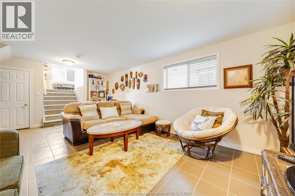 1739 CASTLETON AVENUE, Windsor, Ontario, N8P1P5 — Photo 27