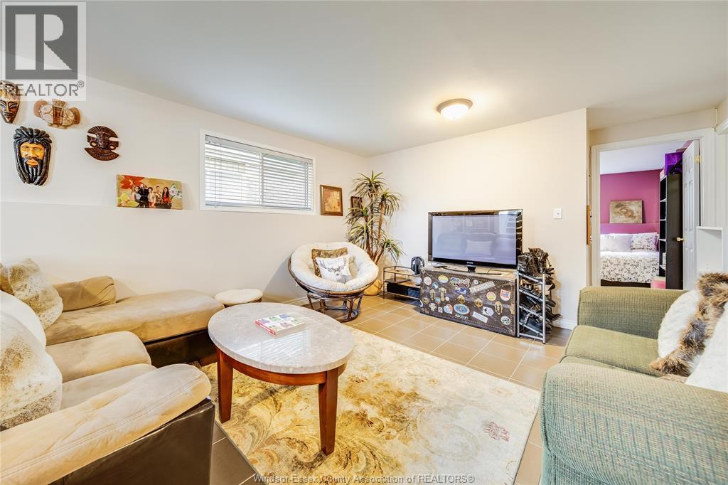 1739 CASTLETON AVENUE, Windsor, Ontario, N8P1P5 — Photo 28