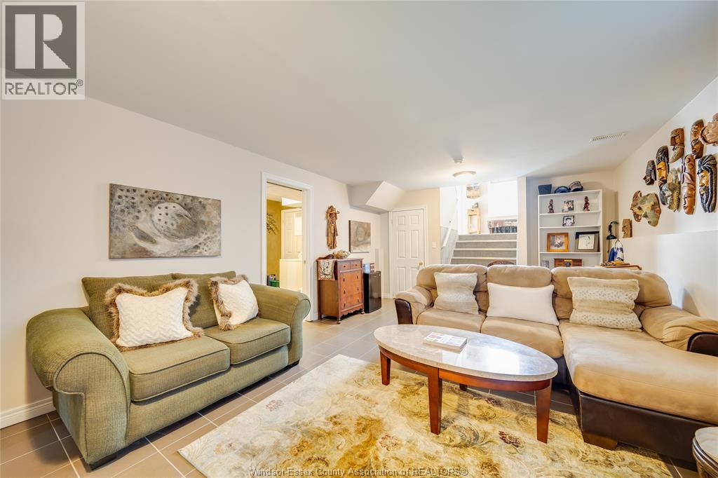 1739 CASTLETON AVENUE, Windsor, Ontario, N8P1P5 — Photo 29