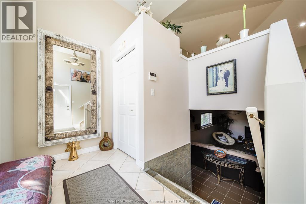 1739 CASTLETON AVENUE, Windsor, Ontario, N8P1P5 — Photo 6