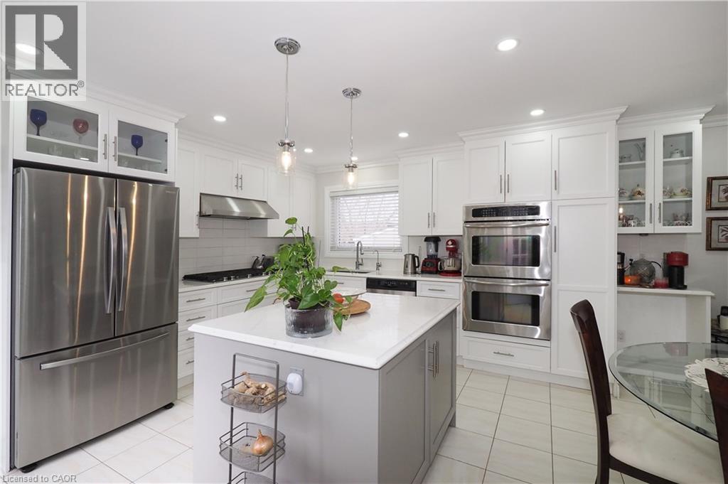 89 LYNNHAVEN Court, Kitchener, Ontario, N2M5L8 — Photo 14