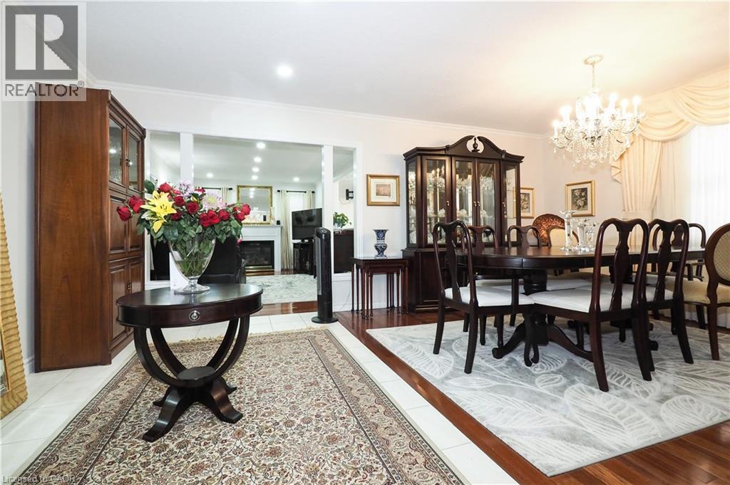 89 LYNNHAVEN Court, Kitchener, Ontario, N2M5L8 — Photo 8