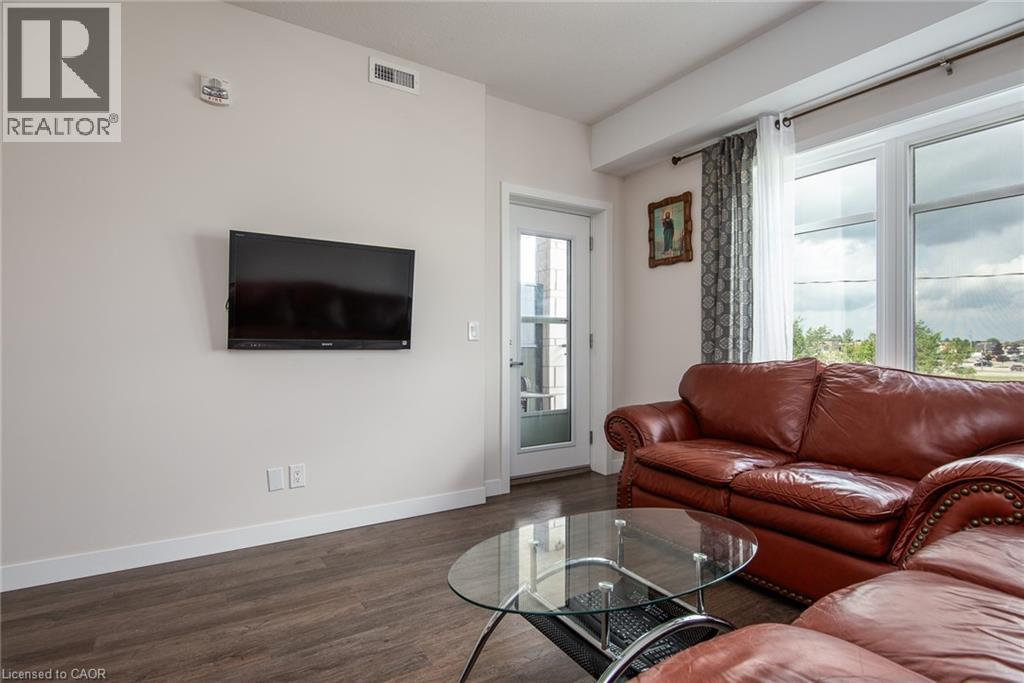 175 COMMONWEALTH Street Unit# 210, Kitchener, Ontario, N2E0H4 — Photo 11