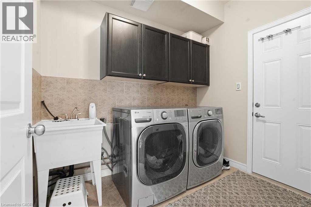 441 STONEHENGE Drive Unit# 40, Ancaster, Ontario, L9K0B1 — Photo 15
