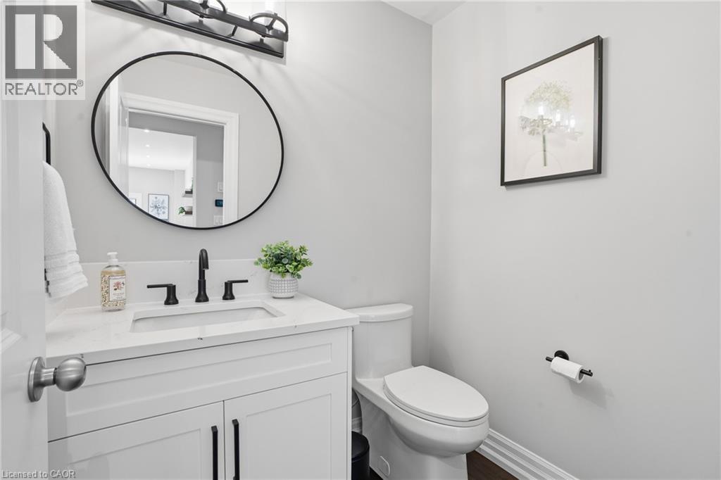 441 STONEHENGE Drive Unit# 40, Ancaster, Ontario, L9K0B1 — Photo 16