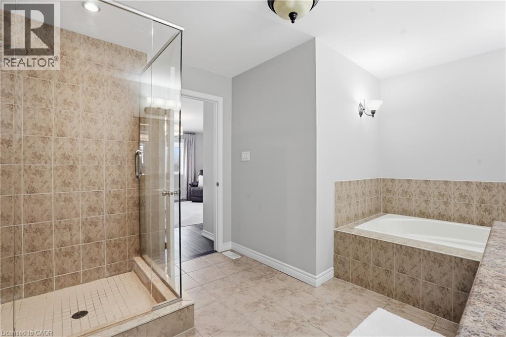 441 STONEHENGE Drive Unit# 40, Ancaster, Ontario, L9K0B1 — Photo 23