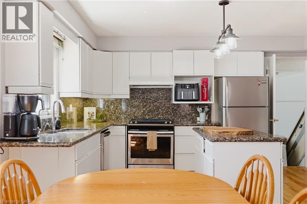 381 TIMLOCK Place, Waterloo, Ontario, N2K3J2 — Photo 10