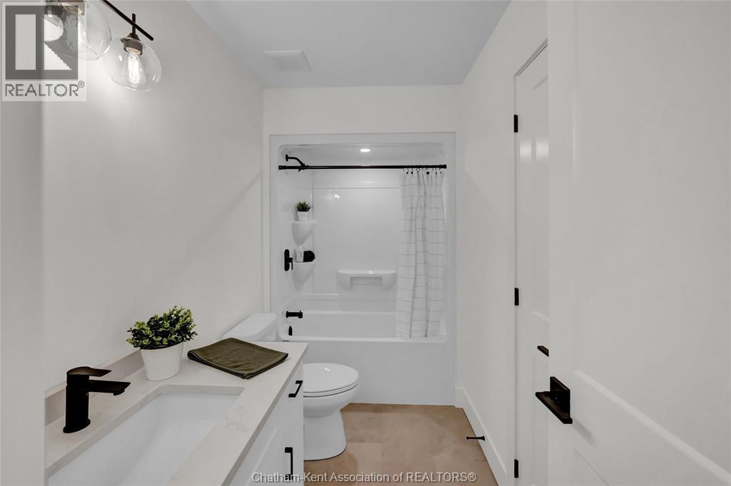 31 Cornerstone PLACE, Chatham, Ontario, N7M0V8 — Photo 23