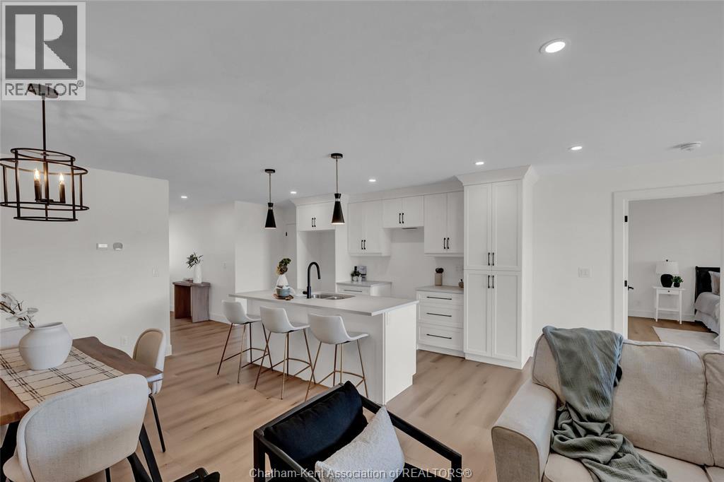 27 Cornerstone PLACE, Chatham, Ontario, N7M0V8 — Photo 5